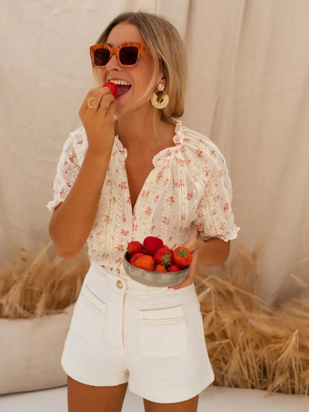 Elira– Romantic Floral Summer Blouse